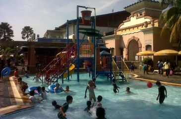 Marcopolo kiddy pool